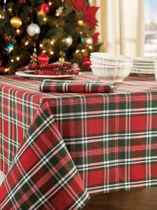 Christmas Plaid Tablecloths | Holiday Table Linens