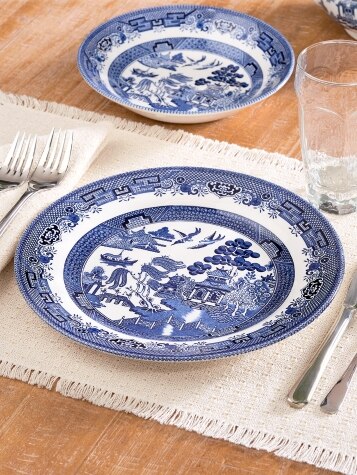 Blue Willow Dinner Plates, Set of 4, Made in England