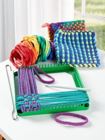 Potholder Loom & cotton loops Kit - Traditional Size