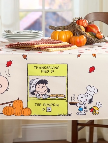 Peanuts Thanksgiving Tablecloth | Oilcloth Tablecloth