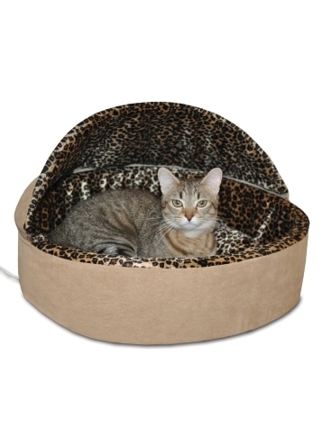 Heated Cat Bed With a Half-Dome Top