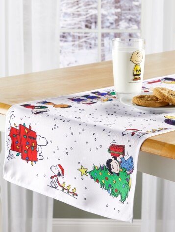 Peanuts Table Runner | Christmas Oilcloth Table Runner