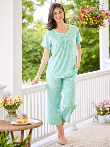 Womens Cotton Knit Capri Pajamas with Scrolling Leaf Pattern