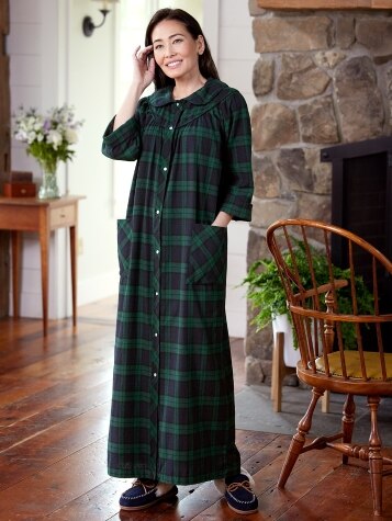 Womens Snap-Front Flannel Robe With Pearly Snaps