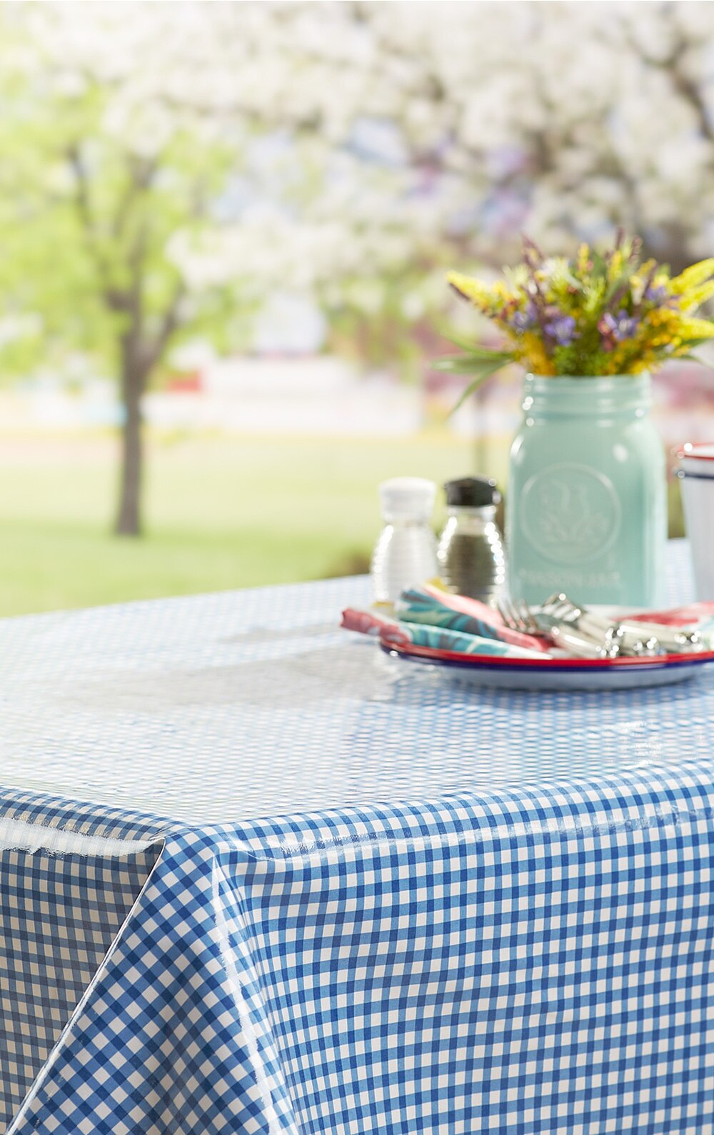 Choosing Table Linens | The Vermont Country Store